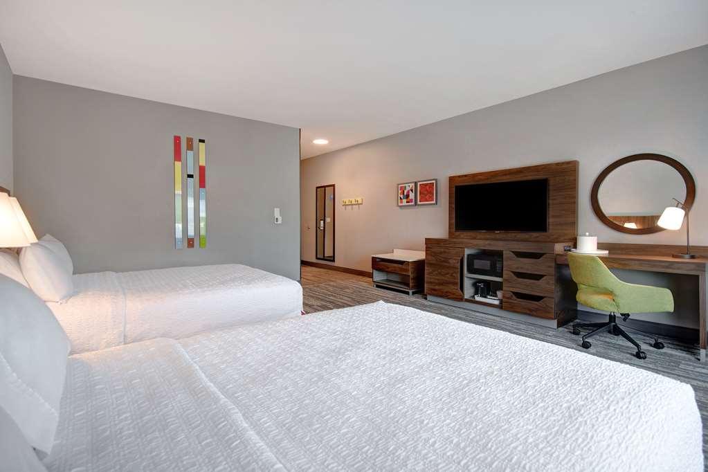 Hampton Inn & Suites Ontario Rancho Cucamonga Zimmer foto