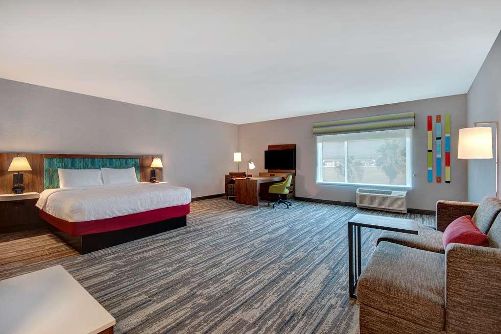 Hampton Inn & Suites Ontario Rancho Cucamonga Zimmer foto