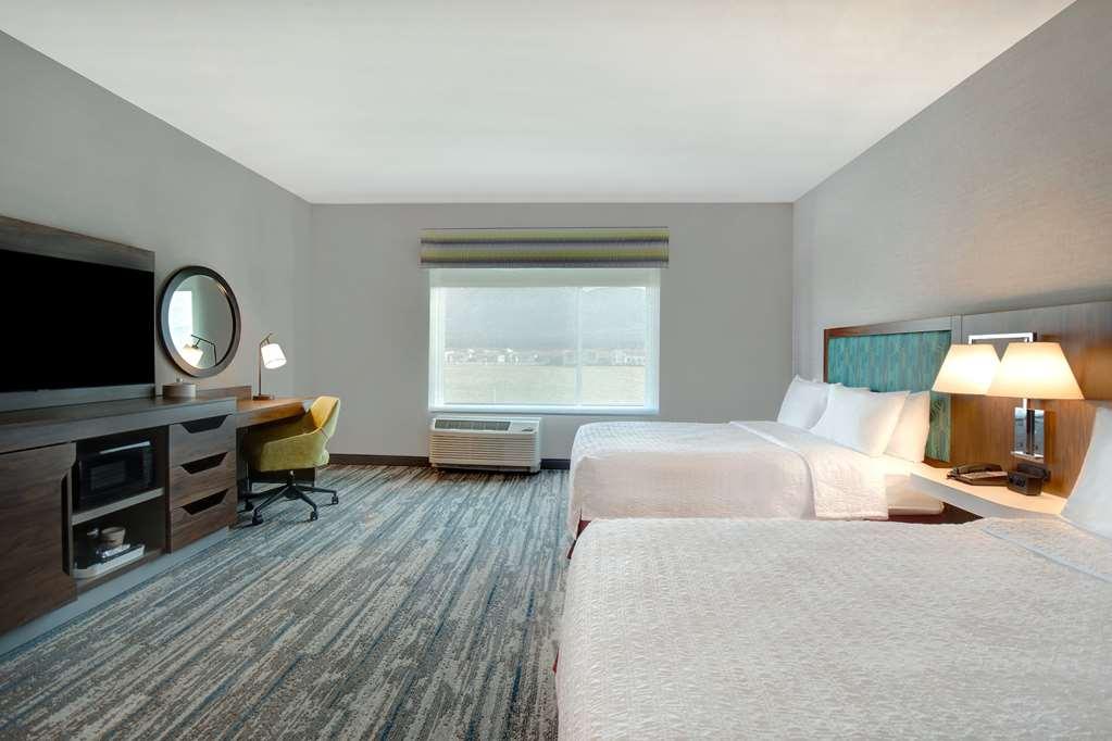 Hampton Inn & Suites Ontario Rancho Cucamonga Zimmer foto